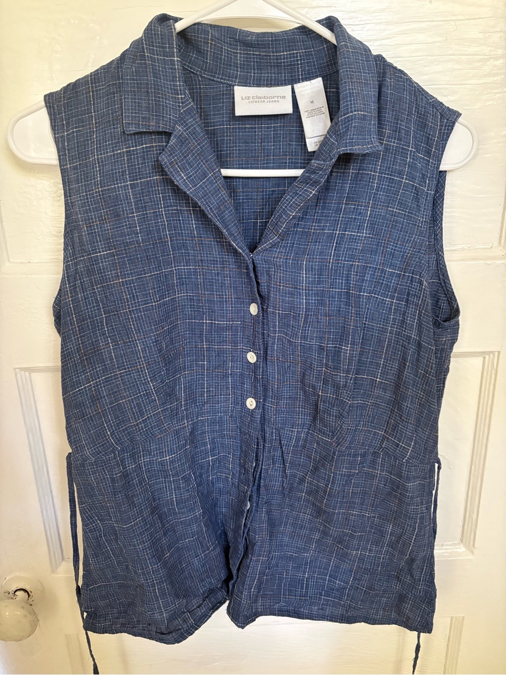 Liz Claiborne linen blue sleeveless button-front top with back tie